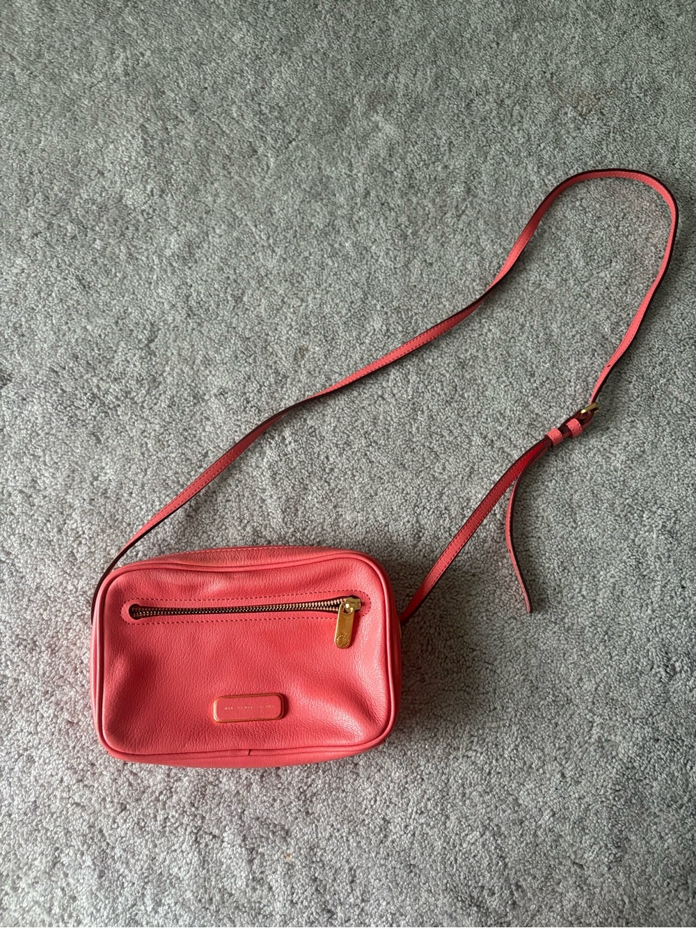 Marc Jacobs Women's Coral Crossbody Bag